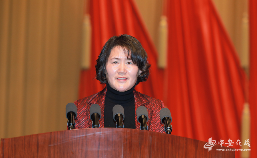 刘晓燕充分发挥技工在做强制造业中的关键作用——刘晓燕委员代表
